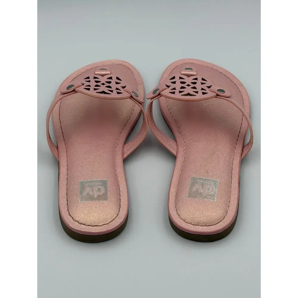 Dolce Vita Girls Cotta Pink Shimmer Medallion Thong Sandals Flip Flops Sz 3